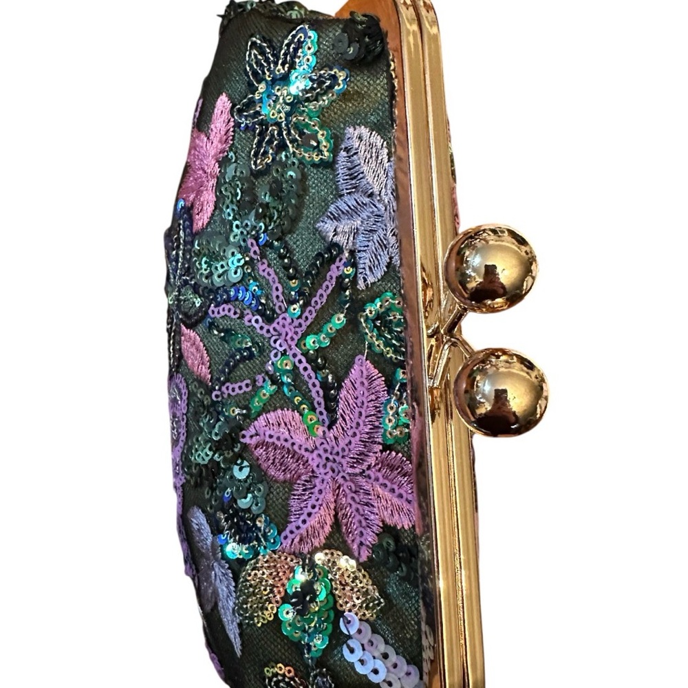 New Elegant Floral Embroidered Clutch or Shoulder Bag Glamorous Sequined - Picture 4 of 7